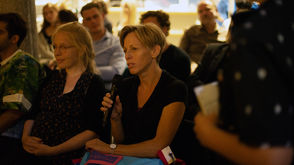 Elke Zobl bei der Preisverleihung in Berlin. Foto: Olad Aden