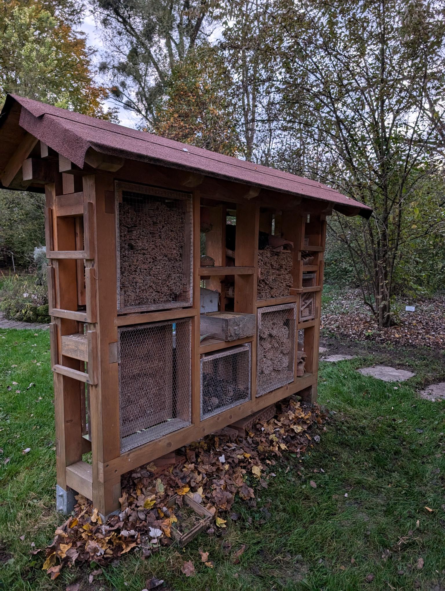 Insektenhotel Herbst