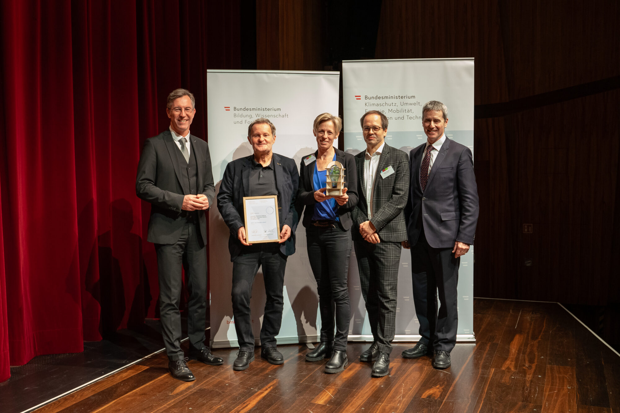 Preisverleihung_Sustainability-Award-2024_c_Sacha Gillen_Forum Umweltbildung